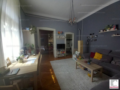Eladó tégla lakás - Szeged, Belváros