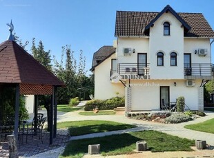 Balatonfüred, ingatlan, ház, 320 m2, 364.000.000 Ft