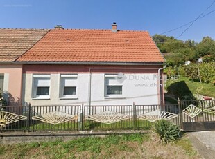 Gesztenyés, Komló, ingatlan, ház, 60 m2, 21.900.000 Ft