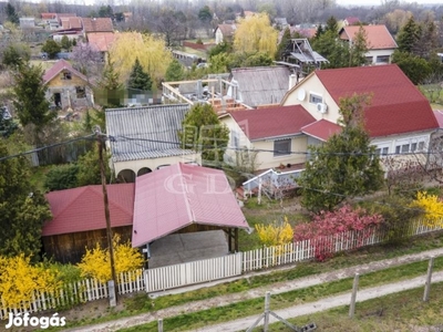 Eladó családi ház Tura, Tura, Neszűri részén