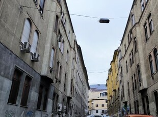 Eladó téglalakás Budapest, XII. kerület, Krisztinaváros, Schwartzer Ferenc utca, földszint