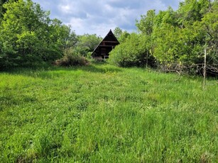 Eladó telek Zánka