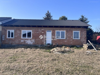 Tiszakécske, ingatlan, ház, 120 m2, 24.500.000 Ft