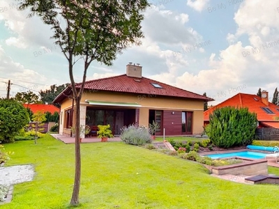 Pomáz, ingatlan, ház, 330 m2, 349.500.000 Ft