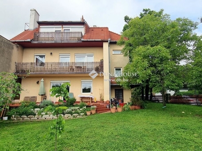 Pécs, ingatlan, ház, 270 m2, 152.900.000 Ft