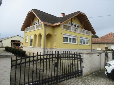 Újlengyel, ingatlan, ház, 150 m2, 79.900.000 Ft