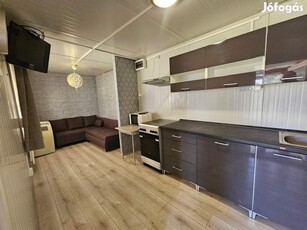 Eladó 35 m2 családi ház, Debrecen