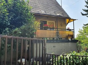 Eladó családi ház Budakeszi