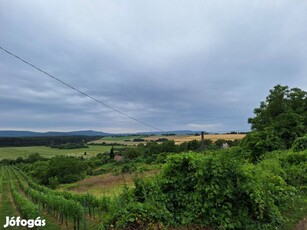 Gyönyörű panorámás telek, Sümegen!