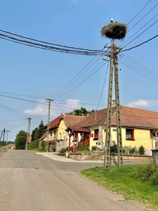 Eladó családi ház - Tarnaszentmária, Heves megye