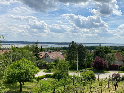 Eladó lakóövezeti telek - Velence, Panoráma út