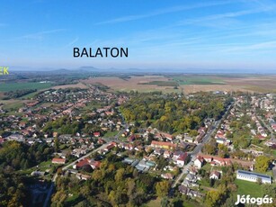 Balatonhoz közel épitési telkek eladóak