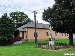 Eladó Egykori Vendéglátó Egység Lábodon