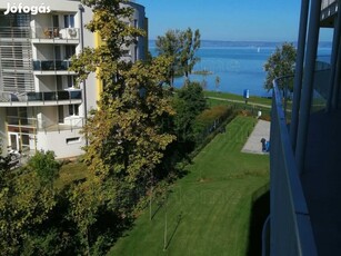 Panorámás prémiumlakás Siófok Ezüstpartján!