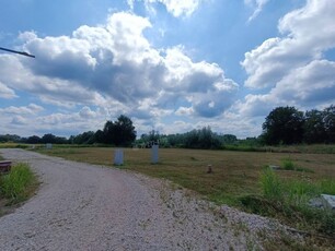 Eladó telek Bokod