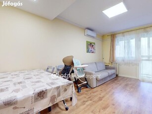 Miskolc Avas III, felújított, 3 szobás, 73 m2 lakás Eladó