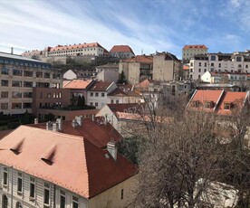 Kiadó újszerű állapotú lakás - Budapest I. kerület