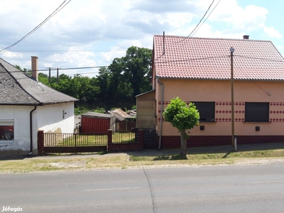 Eladó tehermentes, felújítandó családi ház Barcson - Barcs, Somogy - Ház