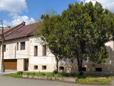 Eladó újszerű állapotú ház - Szeged