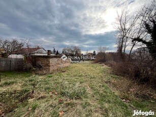 Eladó telek, Balatonkenese