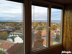 Panorámás lakás a Balaton-parttól 500 m-re