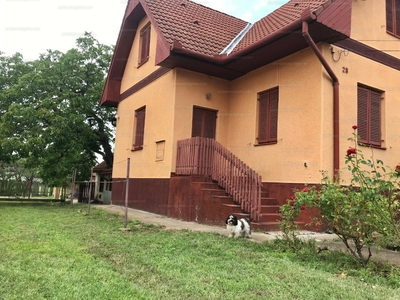 Eladó családi ház - Debrecen, Homokkert