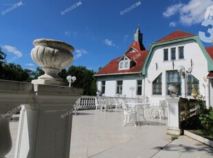 Csengőd, ingatlan, üzleti ingatlan, 900 m2, 760.000.000 Ft