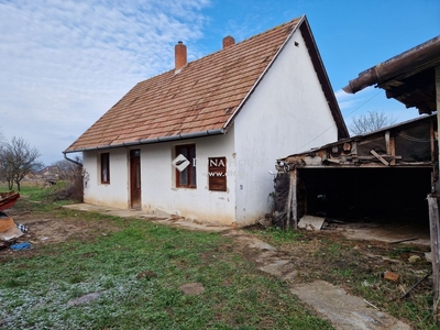 Eladó felújítandó ház - Balatonlelle