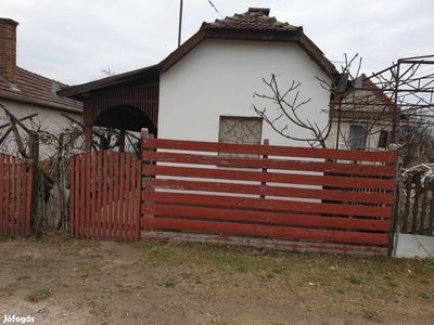 Hajdúböszörmény Kisbocskai szölő eladó ház - Debrecen, Hajdú-Bihar - Ház