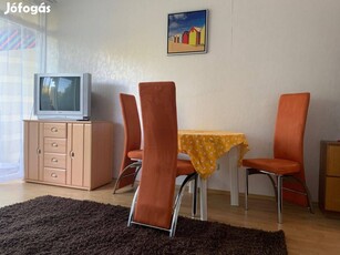 Balatonfüreden partközeli apartman eladó