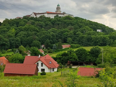 Eladó családi ház - Pannonhalma, Tóthegy