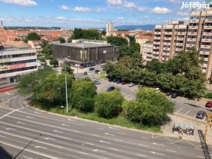 Belvárosban Panorámás Lakás Eladó!