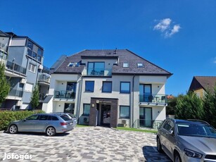 Sárváron kiváló állapotú apartman a fürdő mellett