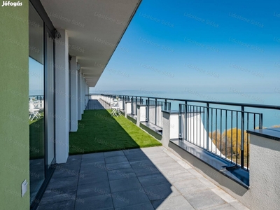 Siófok ezüstparton Örökpanorámás luxus Penthouse 4 szobás lakás - Siófok, Somogy - Lakás