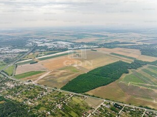 Eladó ipari ingatlan Székesfehérvár