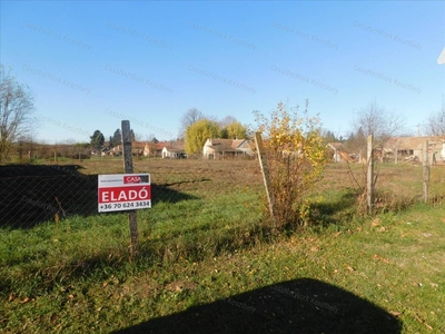 Eladó telek - Szegerdő