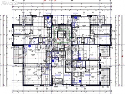 Eladó 30 nm-es tégla lakás Veszprém