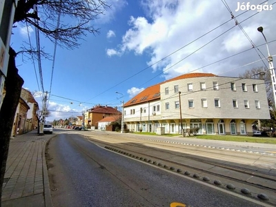 Eladó üzlethelyiség - Budapest IV. kerület, Újpest