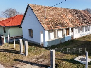 Eladó családi házBalatonendréd