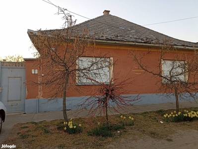 Családi ház - Bajaszentistván, Baja, Bács-Kiskun - Ház