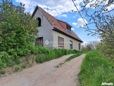 Eladó 1,1 HA zártkerti telek, Vál - Vál, Fejér - Telek, föld