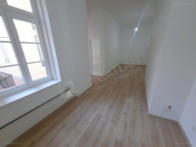 Budapest, ingatlan, lakás, 30 m2, 180.000 Ft