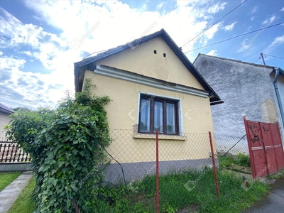Eladó átlagos állapotú ház - Vasvár