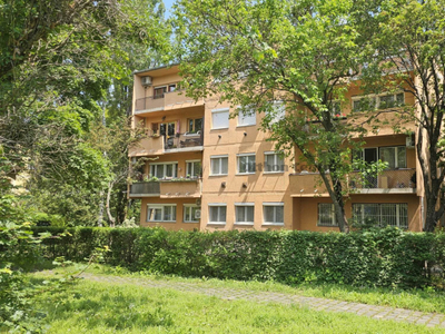Eladó jó állapotú lakás - Budapest III. kerület