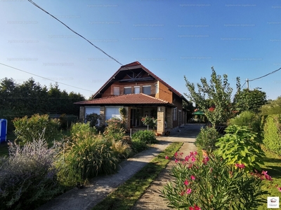 Eladó családi ház - Dunavarsány, Nagyvarsány