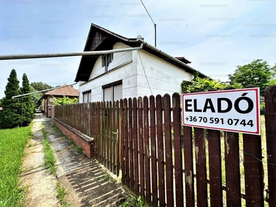 Eladó családi ház - Mezőkovácsháza, Belváros