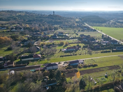 Eladó lakóövezeti telek - Cserszegtomaj, Zala megye