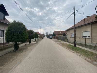 Eladó lakóövezeti telek - Dunakeszi, Kálmán utca