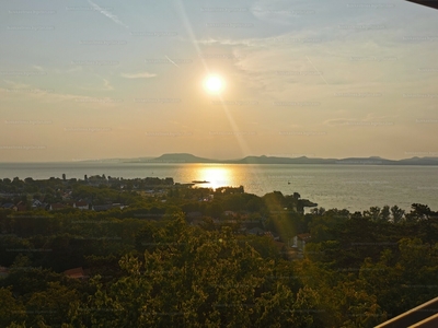 Eladó lakóövezeti telek - Szőlősgyörök, Szabadság utca