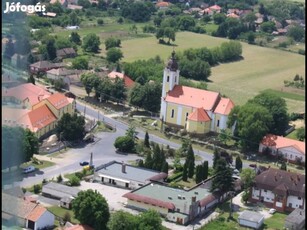 Ház Balaton közelében